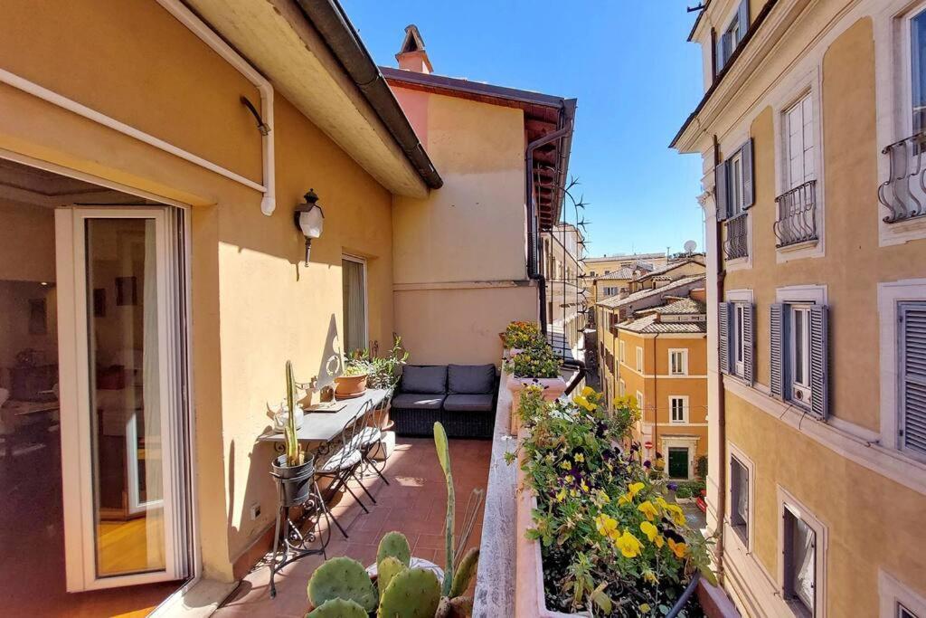 3V Luxury Apartment By Hili Rome Exterior photo